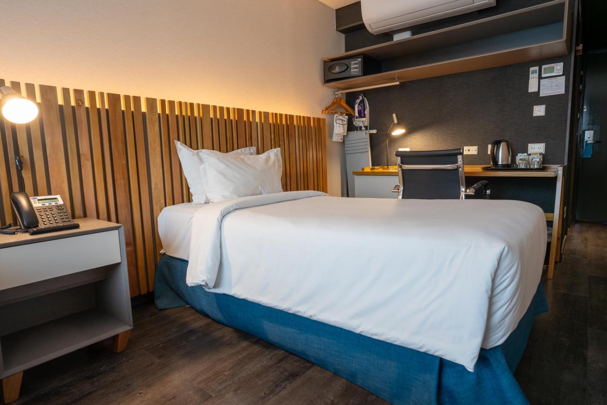 Hotel Hampton By Hilton 3*